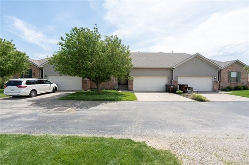 324 E Center Street, Farmersville, OH, 45325 | Card Image