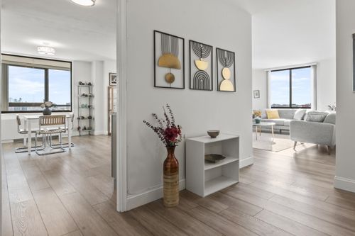 apt-813-380 Mountain Rd, Union City, NJ, 07087-7306 | Card Image