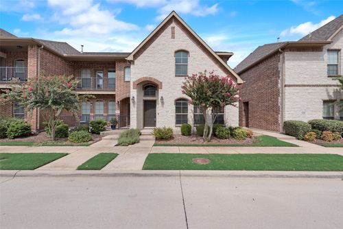 4281 Comanche Dr, Carrollton, TX, 75010-3301 | Card Image