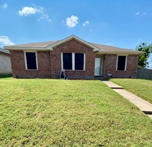 2472 Mallory Ln, Lancaster, TX, 75134-1975 | Card Image