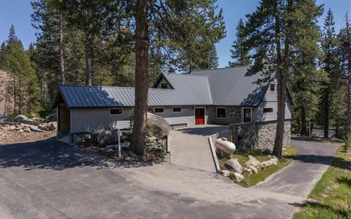 21149 Donner Pass Rd, Soda Springs, CA, 95728 | Card Image