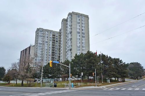 304-3077 Weston Rd, North York, ON, M9M3A1 | Card Image