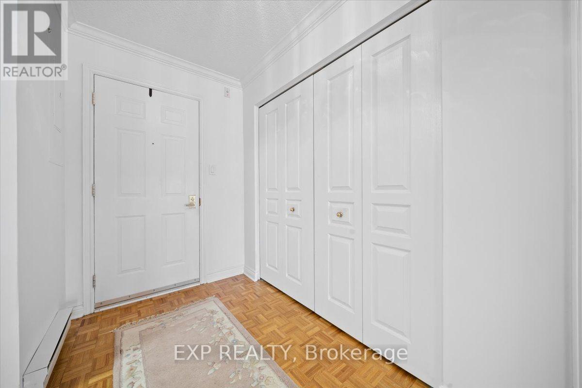 Residential Lease in Russell 4
