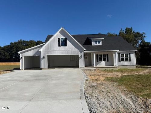 171 Surles Rd, Benson, NC, 27504-7921 | Card Image