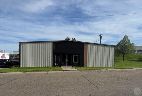 420 Water Ave, Colstrip, MT, 59323-9502 | Card Image