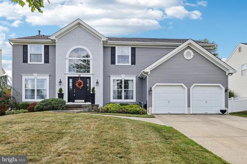 19 Annapolis Dr, Evesham, NJ, 08053-3833 | Card Image