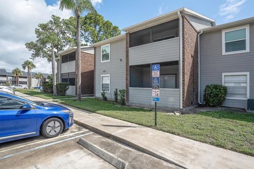 1306-1400 Gandy Blvd N, ST PETERSBURG, FL, 33702-2131 | Card Image
