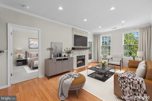 216-4951 Brenman Park Dr, ALEXANDRIA, VA, 22304-7798 | Card Image