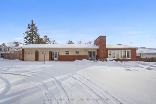 3377 Mayfield Rd, Brampton, ON, L6Z0A2 | Card Image