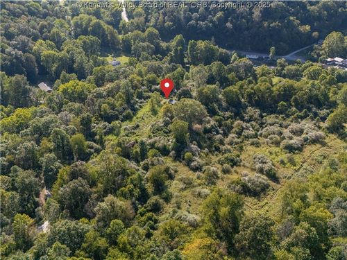 146 Robinson Holw, Elkview, WV, 25071 | Card Image