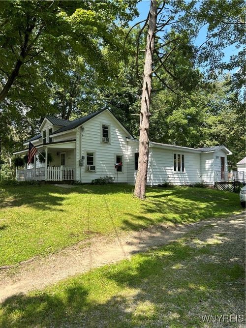 9189 State Road, Colden, NY, 14033 | Card Image