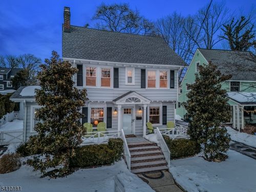 33 Madison Ave, Maplewood, NJ, 07040-2332 | Card Image