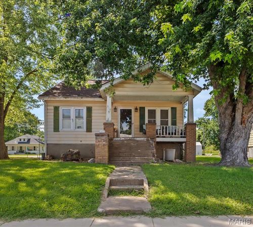 317 Henry St, Prairie Du Rocher, IL, 62277-2207 | Card Image