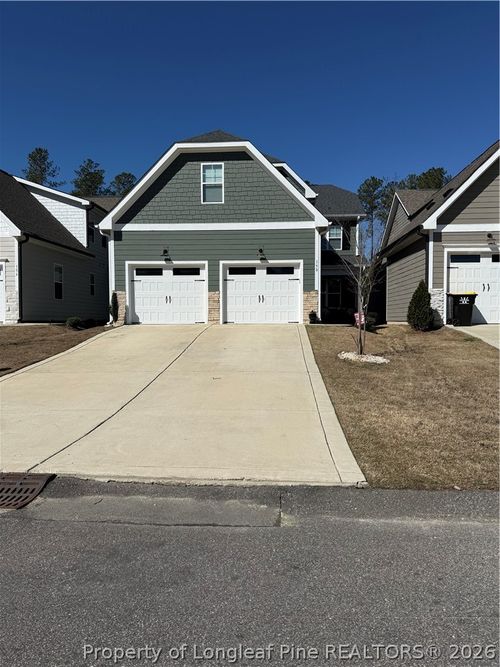 150 Spruce Hollow Cir, Spring Lake, NC, 28390-7243 | Card Image