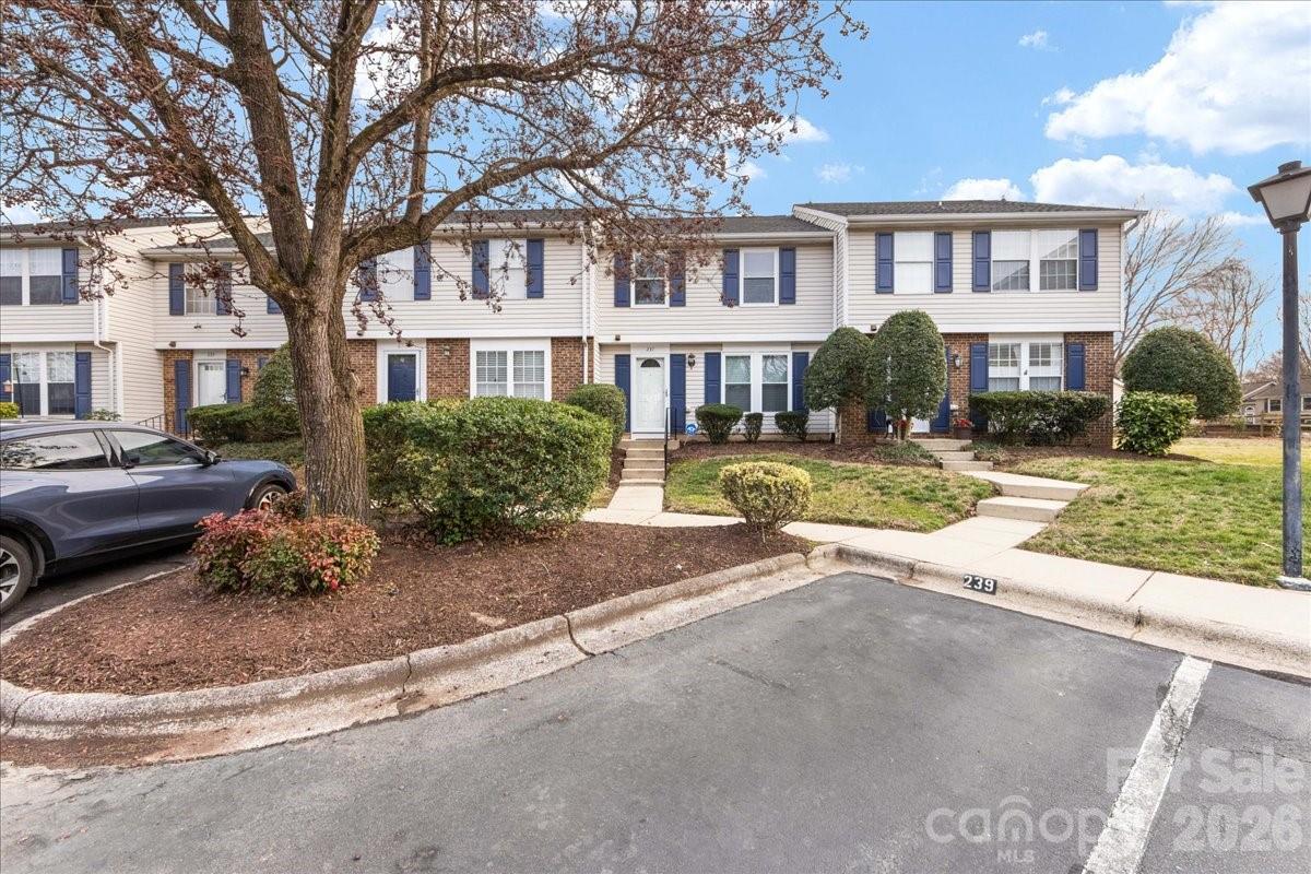 Residential in Pineville 3