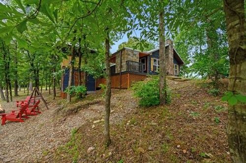 209 Pinyon Rd, Broken Bow, OK, 74728-6730 | Card Image