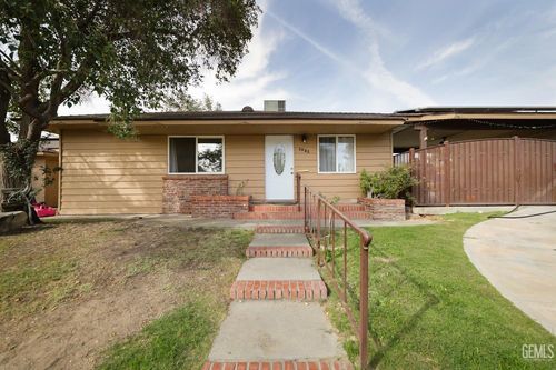 1025 Standard Street, Taft, CA, 93268 | Card Image