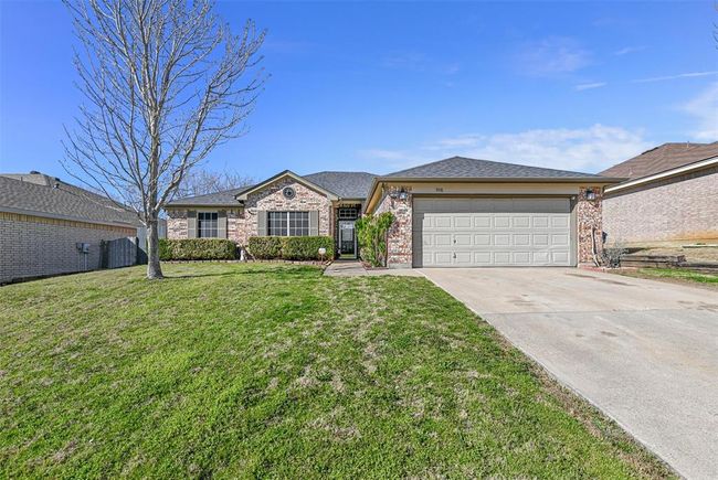 908 Ryanfield Court, House other with 4 bedrooms, 2 bathrooms and null parking in Burleson TX | Image 3