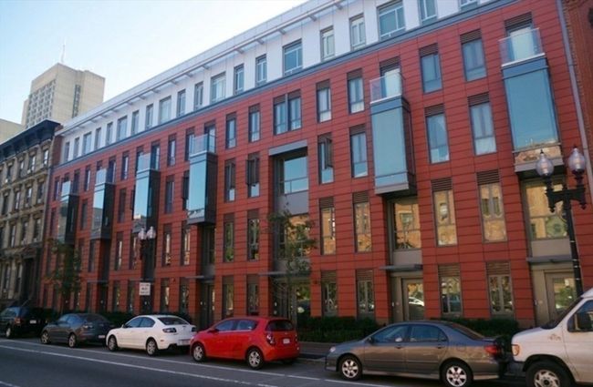 UNIT-301 - 691 Massachusetts Ave, Condo with 2 bedrooms, 2 bathrooms and null parking in Boston MA | Image 8