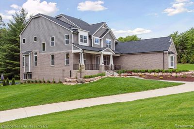 44444 Thornapple Lane, Home with 5 bedrooms, 4 bathrooms and null parking in Northville Twp MI | Image 1