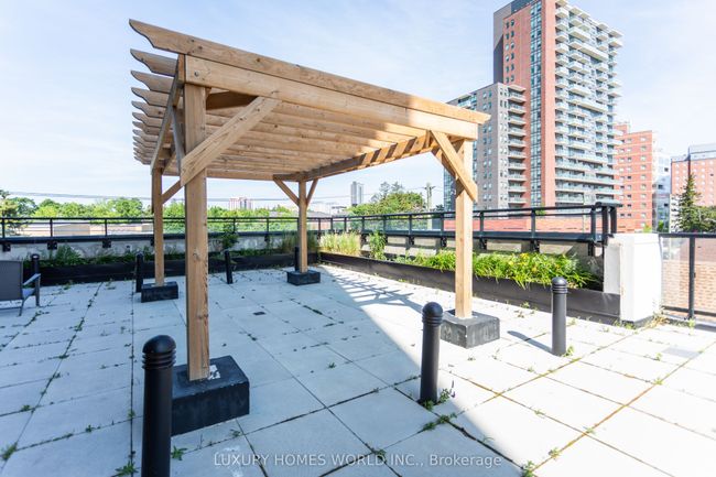128 King St N, Condo with 2 bedrooms, 1 bathrooms and 1 parking in Waterloo ON | Image 12
