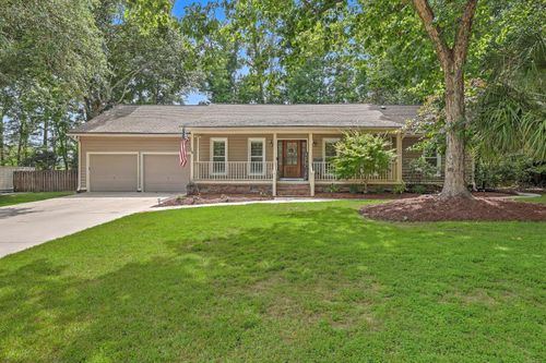 818 Law Lane, Mount Pleasant, SC, 29464 | Card Image