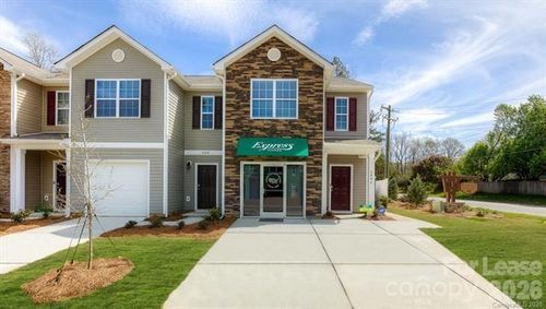 6006 Guildford Hill Ln, Charlotte, NC, 28215-1799 | Card Image