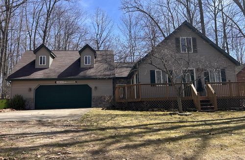 144 Garfield Blvd, Roscommon, MI, 48653-8193 | Card Image