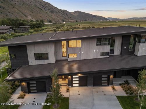 420 Hidden Hollow Dr, Jackson, WY, 83001 | Card Image