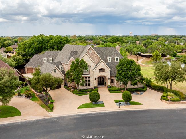 View of front of house | Image 37