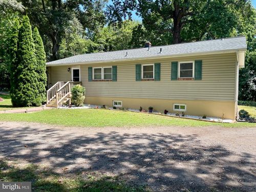 3075 Plum Point Rd, HUNTINGTOWN, MD, 20639-9429 | Card Image