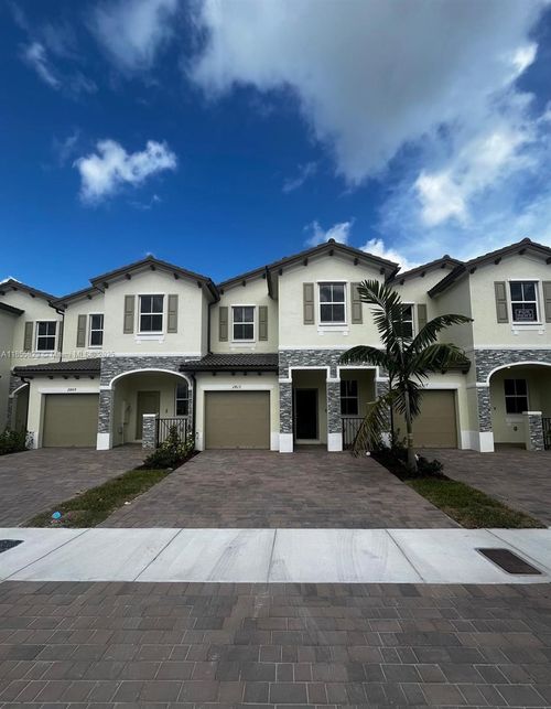 2813-2813 Se 25th St, Homestead, FL, 33035 | Card Image