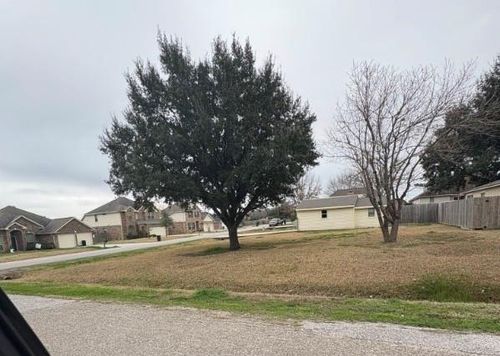 10703 Scenic Dr, Montgomery, TX, 77356-5731 | Card Image