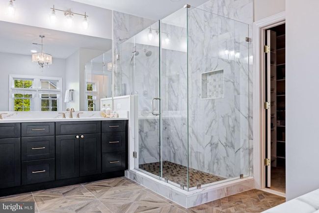 43021 Falls Overlook Ct, House other with 5 bedrooms, 6 bathrooms and null parking in LEESBURG VA | Image 38