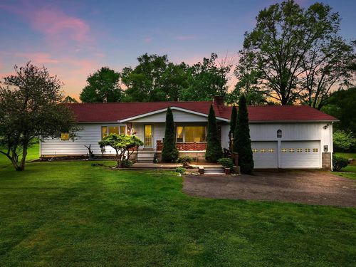 4225 Woodlane Dr, Nelsonville, OH, 45764-9700 | Card Image