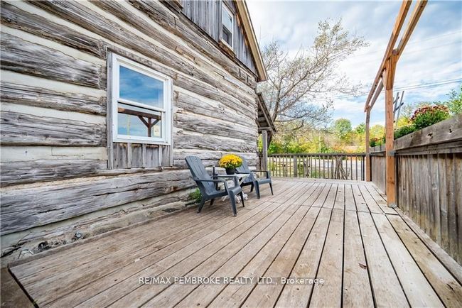 8744 Highway 60 Highway, Home with 3 bedrooms, 1 bathrooms and 20 parking in North Algona Wilberforce ON | Image 24