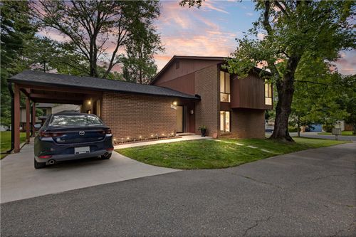 9511 Wandering Way, COLUMBIA, MD, 21045-3243 | Card Image