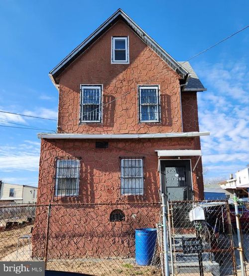 2725 Cramer St, CAMDEN, NJ, 08105-1217 | Card Image
