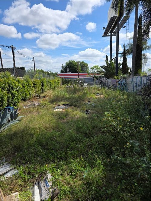 0 San Pedro Blvd, Los Angeles, CA, 90061 | Card Image