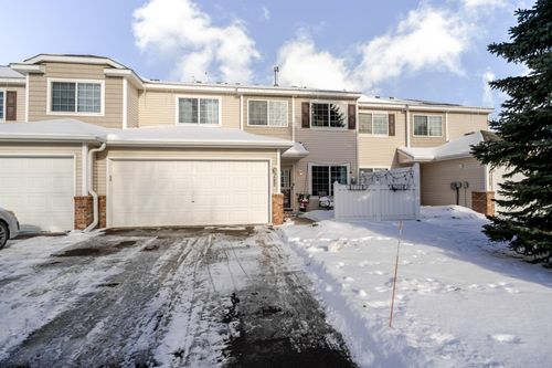 7086 Quail Ave Ne, Otsego, MN, 55330-5307 | Card Image