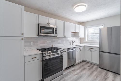 810 River Mill Cir, Roswell, GA, 30075-5175 | Card Image