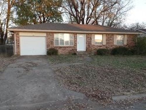 987 Eastgate St, Siloam Springs, AR, 72761-9242 | Card Image