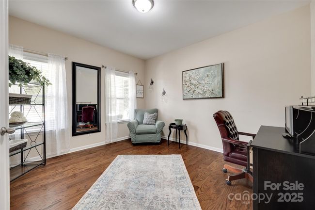 Office | Image 4