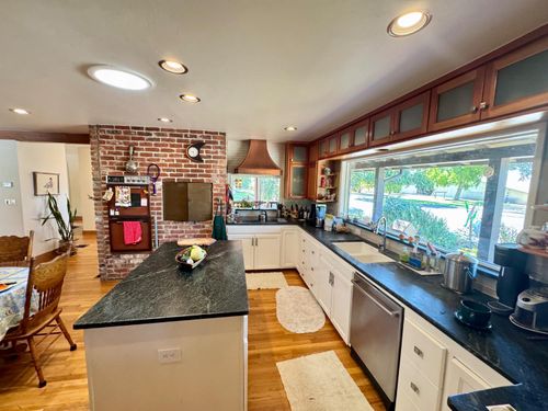 7031 Crane Rd, Oakdale, CA, 95361-8039 | Card Image