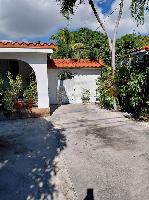 3503-3503 Sw 24th St, Miami, FL, 33145-3030 | Card Image