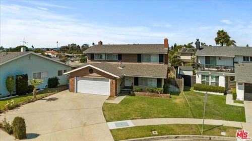 5104 Lindblade Dr, Culver City, CA, 90230-5944 | Card Image