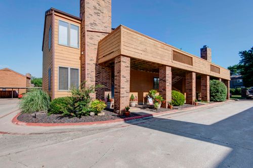 apt-112-3440 S Delaware Ave, Springfield, MO, 65804-6404 | Card Image