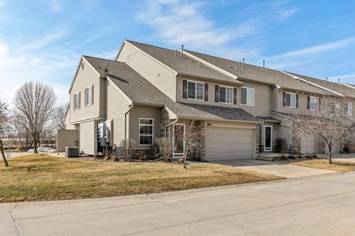 unit-6001-601 Orchard Hills Dr, Norwalk, IA, 50211-9404 | Card Image