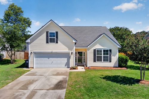 1012 Bridlewood Farms Pkwy, Ridgeville, SC, 29472-5947 | Card Image