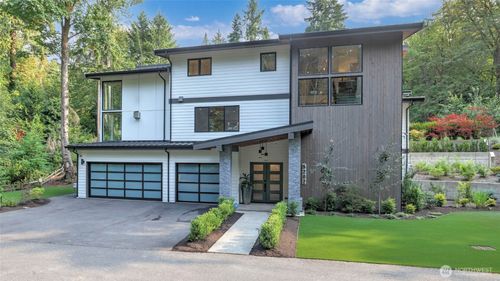 5202 Forest Ave Se, Mercer Island, WA, 98040-4626 | Card Image